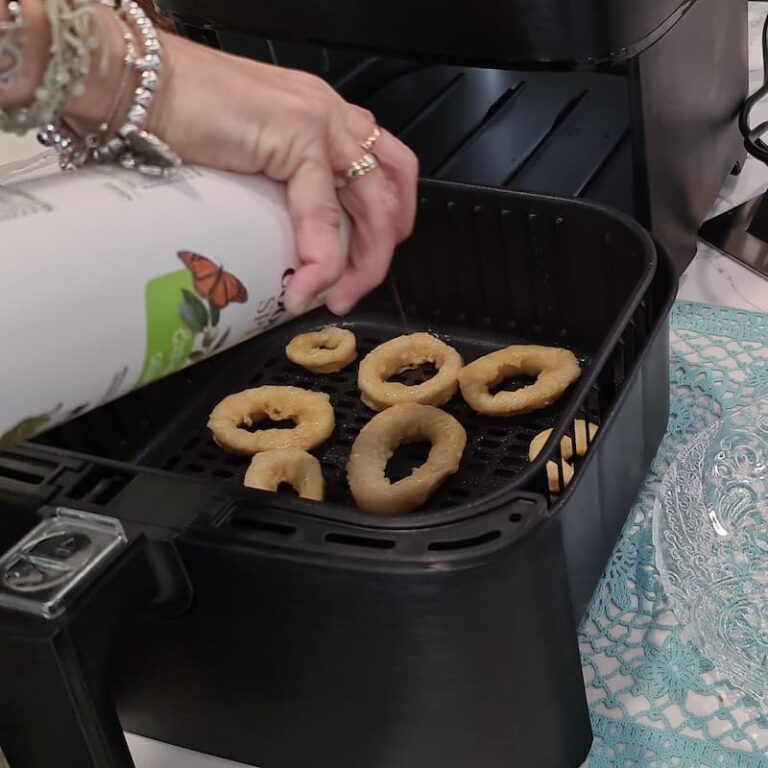 Cómo hacer unos deliciosos calamares rebozados en la freidora de aire